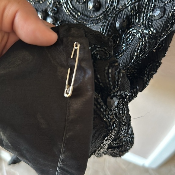 Vintage JOAN LESLIE Beaded Open Back Long Sleeve Dress - Picture 11 of 11